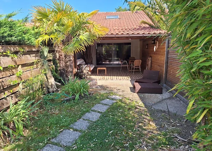 Aux Portes De L'ocean 2